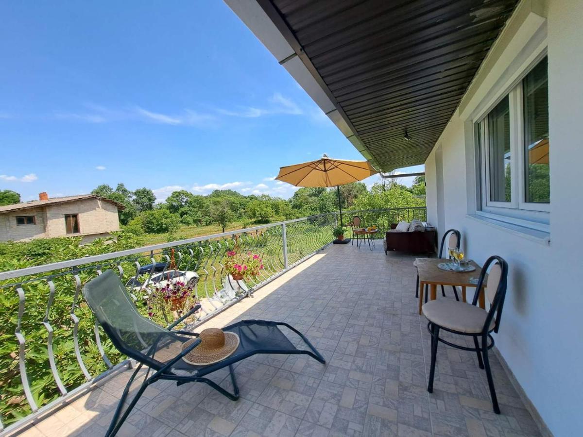 Guest House Green River Ljubuški Εξωτερικό φωτογραφία