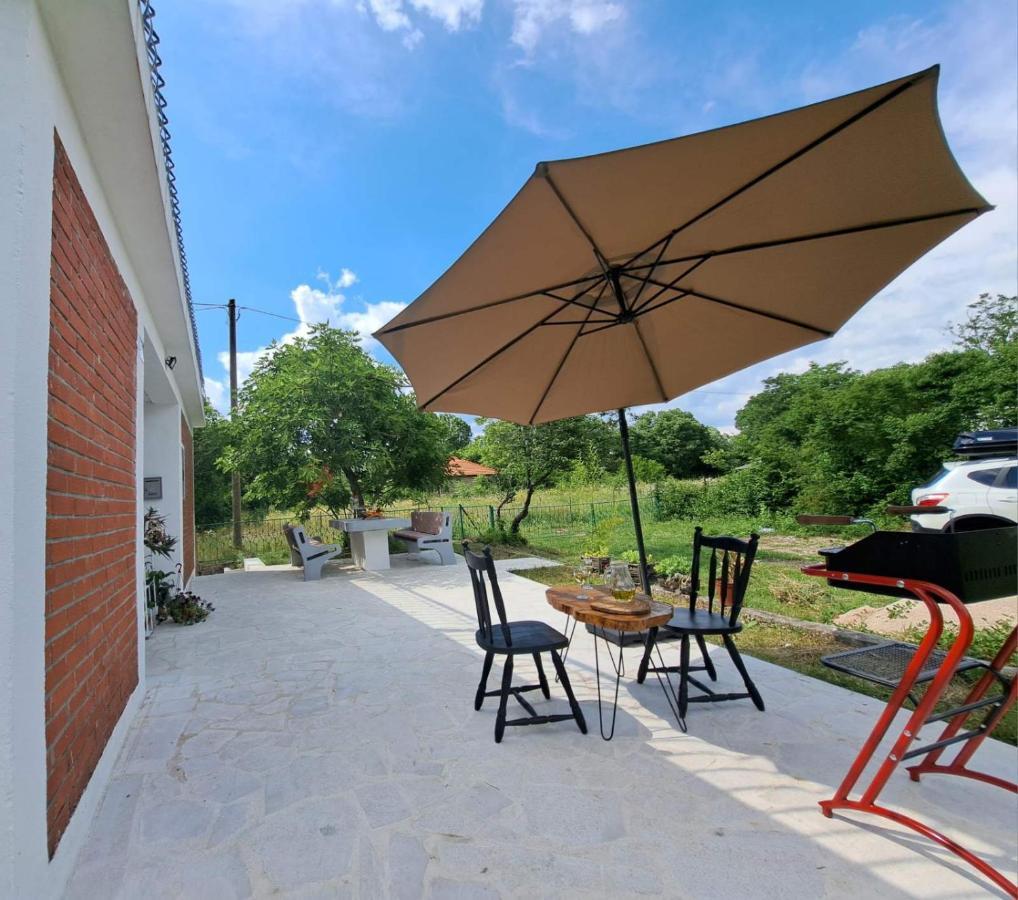 Guest House Green River Ljubuški Εξωτερικό φωτογραφία