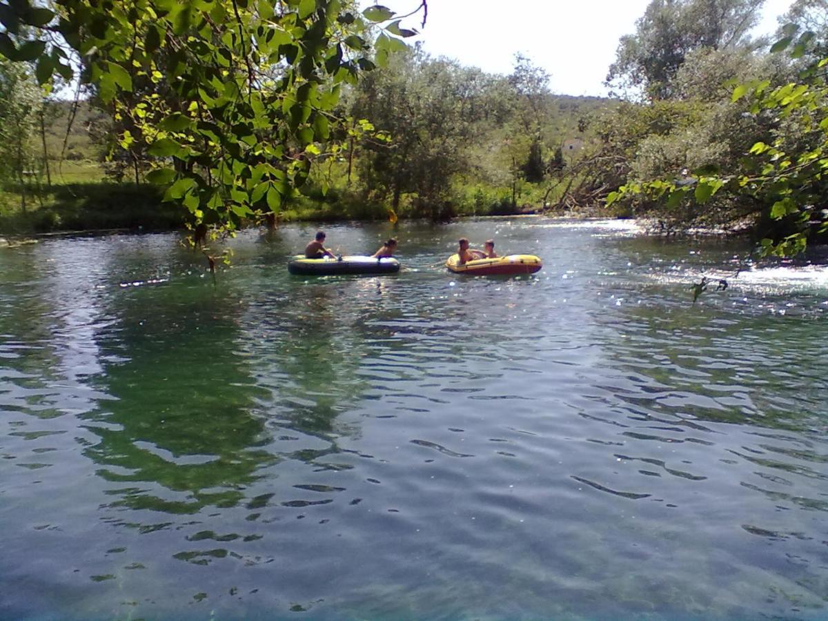 Guest House Green River Ljubuški Εξωτερικό φωτογραφία